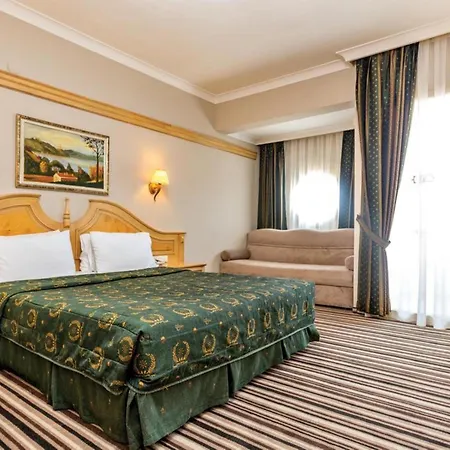 Grand Cettia Szálloda