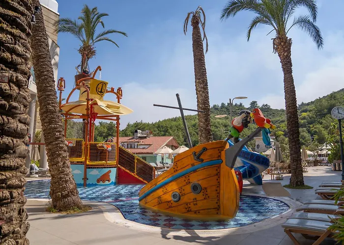 Grand Cettia Hotel 5*