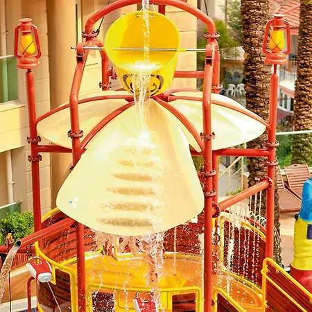 Grand Cettia Hotel 5*