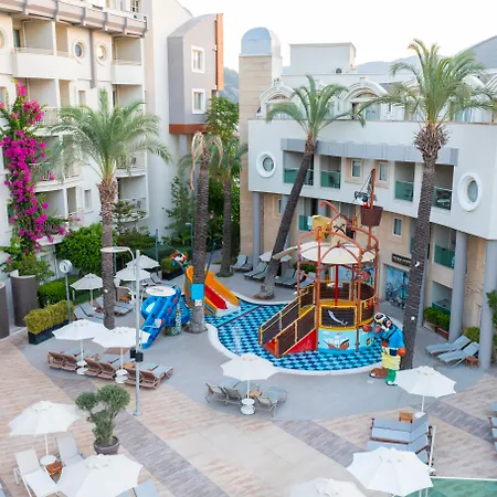 Hotel Grand Cettia 5*