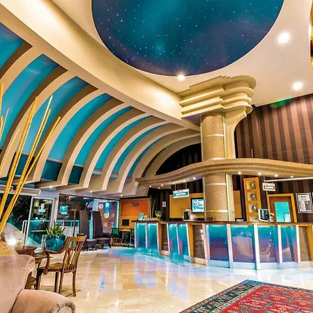 호텔 Grand Cettia 5*