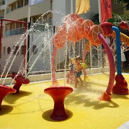 Grand Cettia Отель