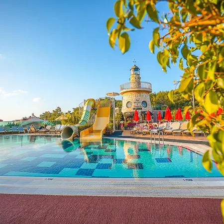 Grand Cettia Отель